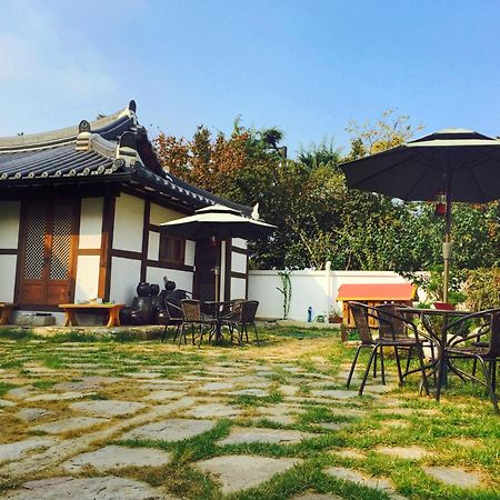 Dowon Guesthouse Jeonju Exteriör bild