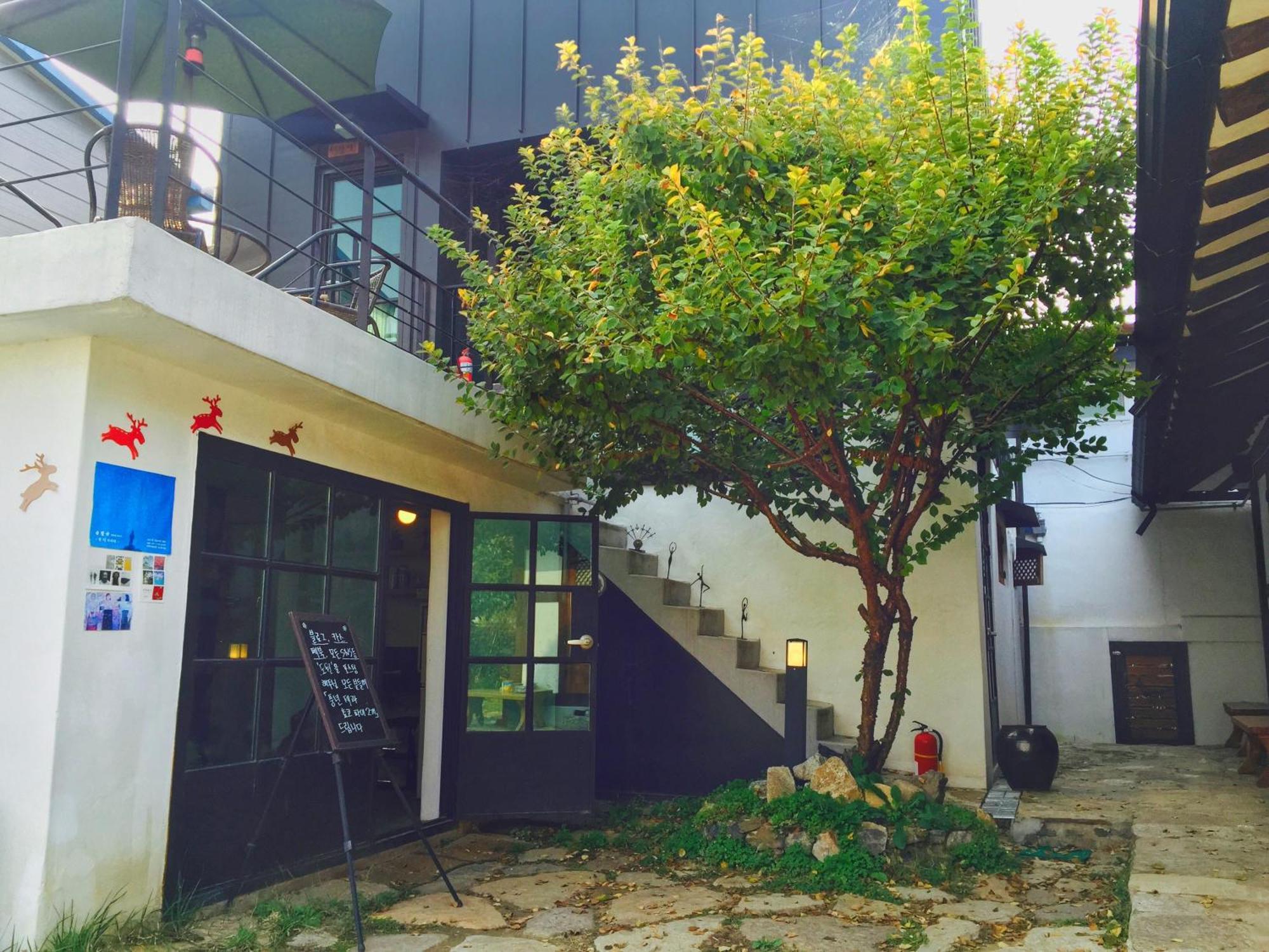 Dowon Guesthouse Jeonju Exteriör bild